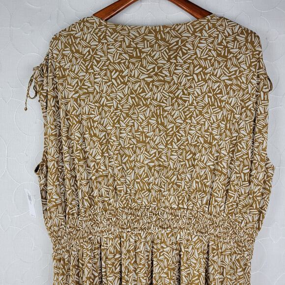 Old Navy Dress XXL Tall Waist Defined Sleeveless Tie Shoulder Smocked Mesh NEW - Picture 13 of 13